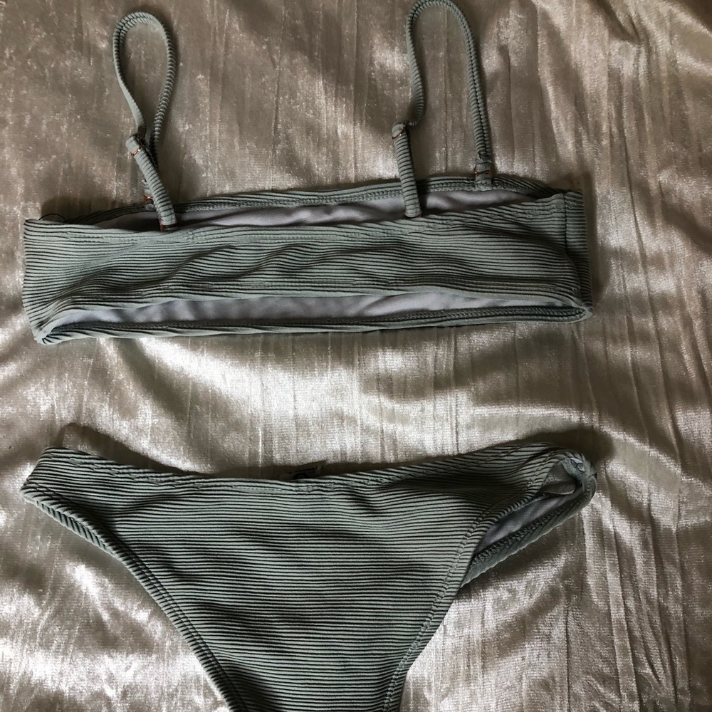 Icon Swin Ribbed Bikini - Picture 3 of 4
